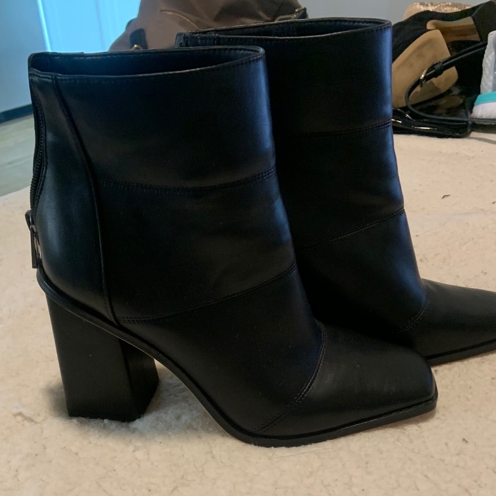 Faux leather booties 7.5